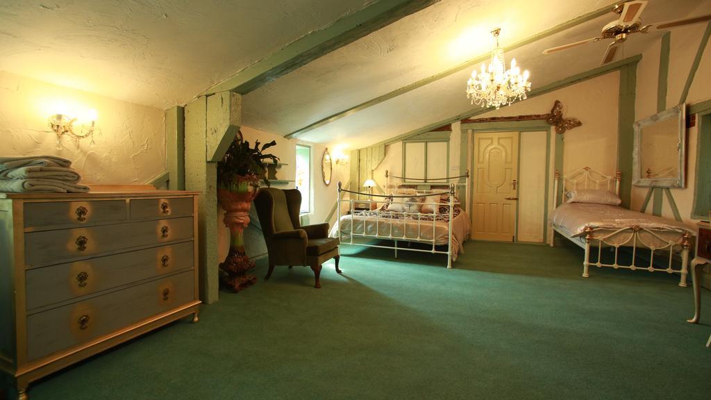 The Edge Accommodation Huddersfield Szoba fotó