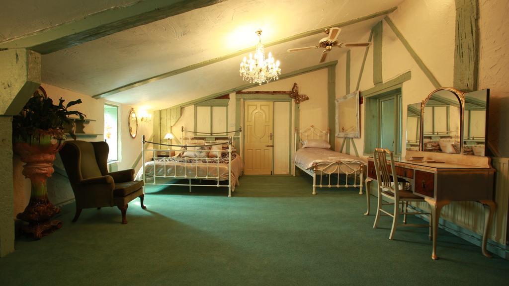 The Edge Accommodation Huddersfield Szoba fotó